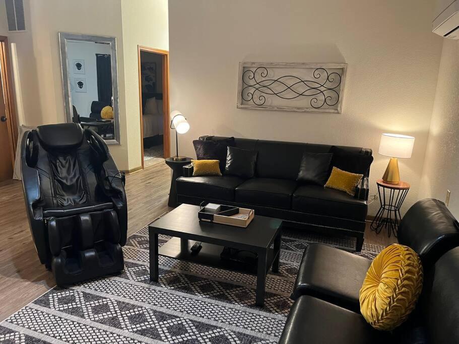 Paradise Oasis Near Lake *Full Body Massage Chair* Longview Dış mekan fotoğraf